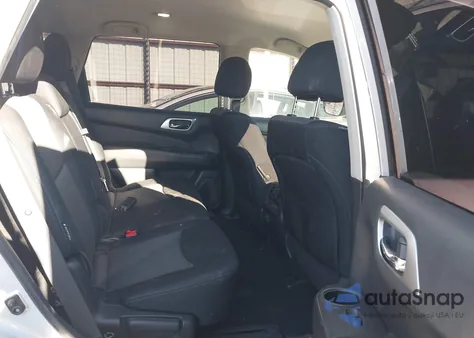 2018 Nissan Pathfinder S z USA, uszkodzony, nr VIN 5N1DR2MN3JC628185